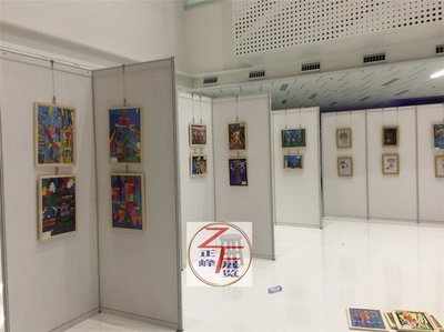 深圳展板解決方案 八棱柱展板出租、搭建與圖文設計一站式服務